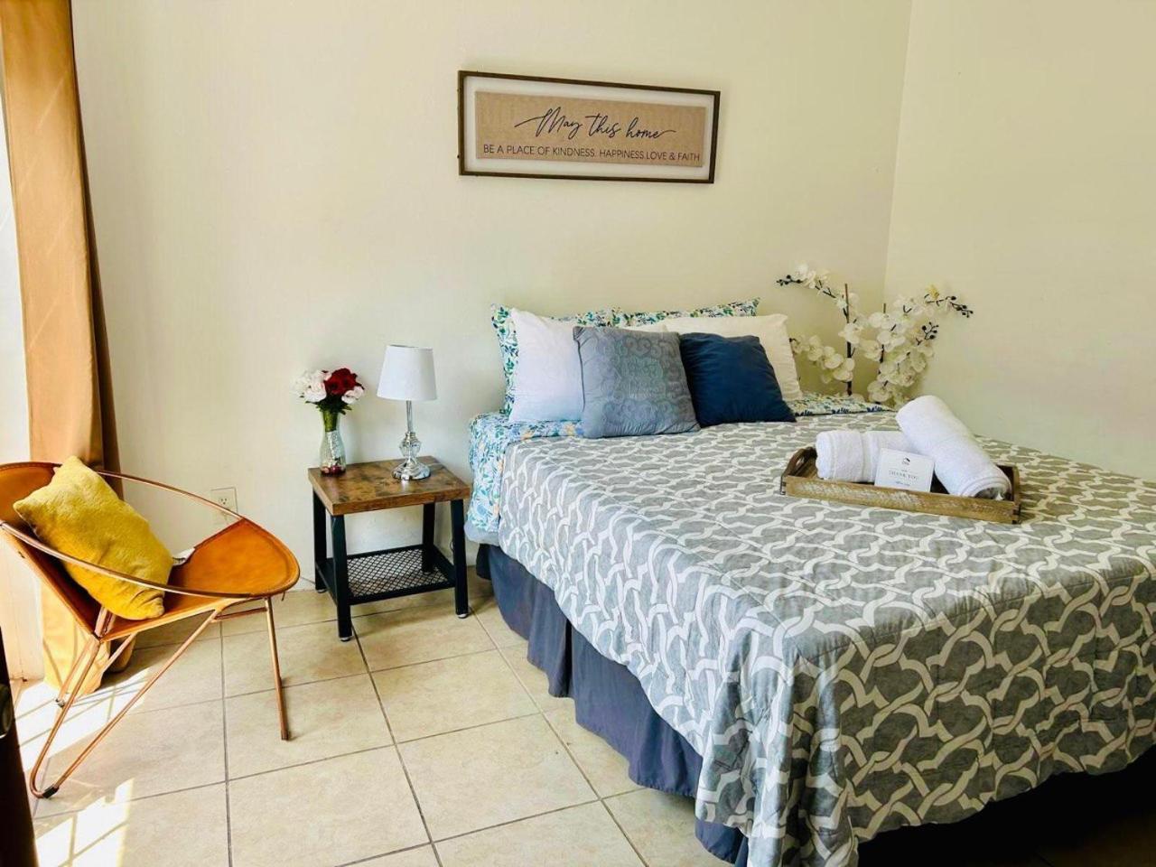 Mi Casa Es Tu Casa, Airport Suites Tampa Exteriér fotografie